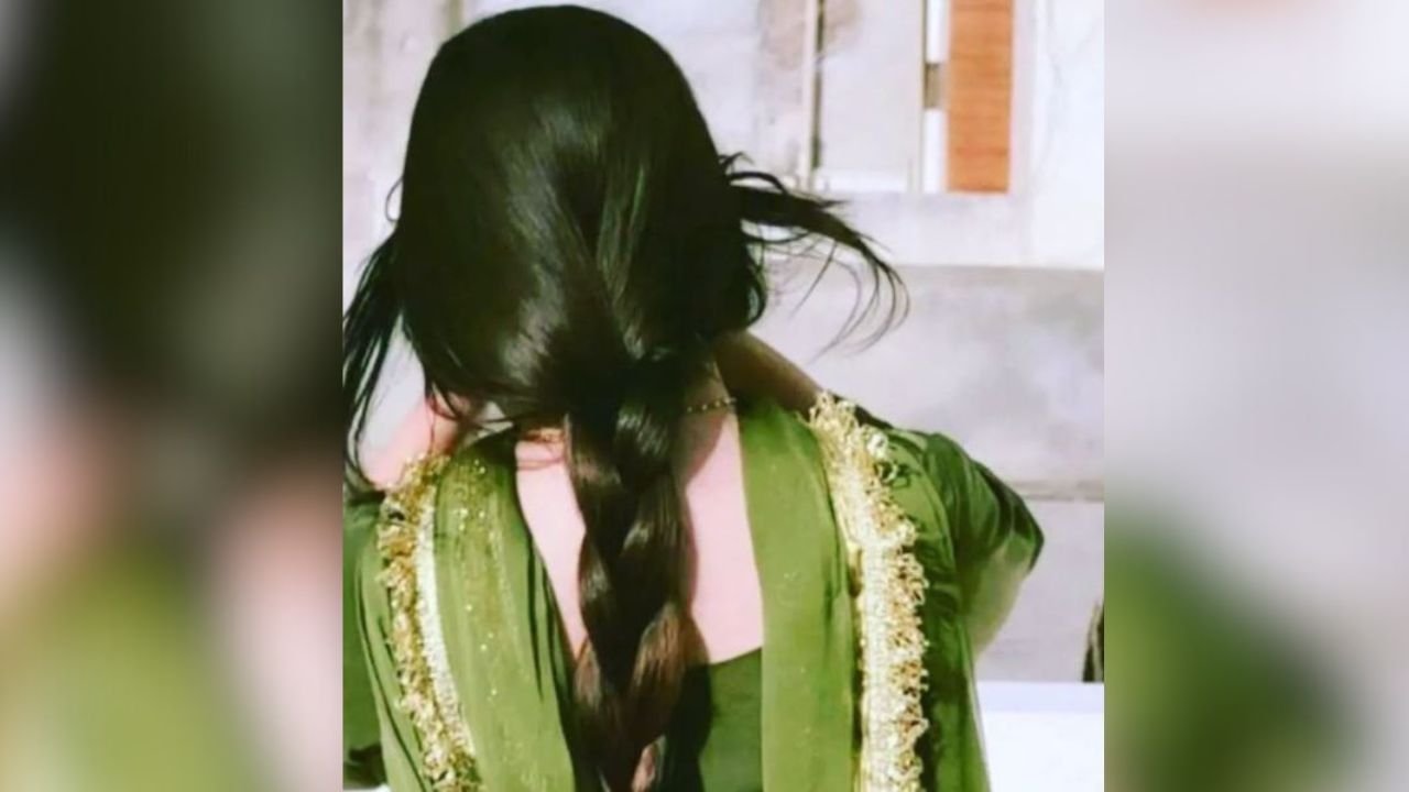 बाथरूम में बहू को टुकुर-टुकुर निहारता था, बहू को हुआ शक तो सामने आई ससुर की घिनौनी करतूत और फिर