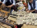 5 Plots, 3 फ्लैट्स, 80 लाख कैश और 52 लाख की ज्वेलरी, बिहार के अफसर पति-पत्नी के ठिकानों पर छापे, क्या-क्या मिला?